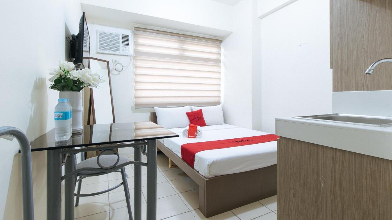 Reddoorz Plus @ Urban Deca Tower Edsa 2 Mandaluyong Exterior photo
