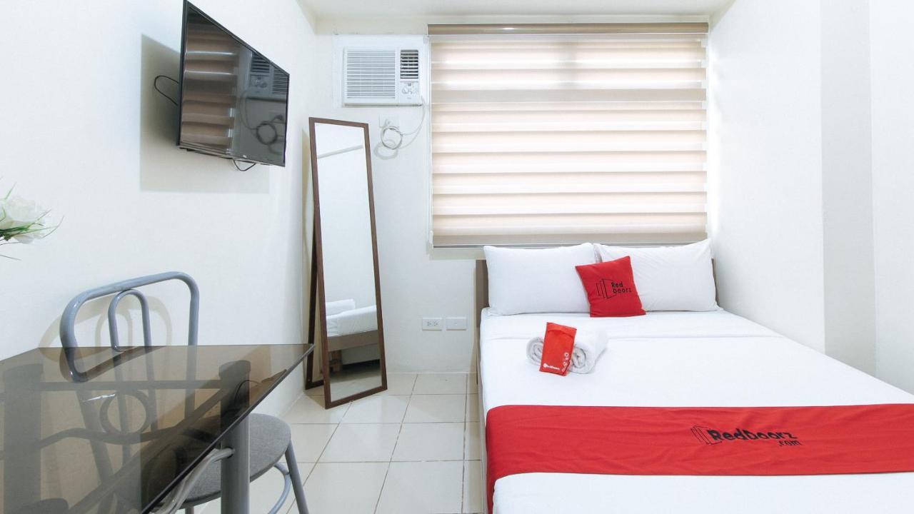 Reddoorz Plus @ Urban Deca Tower Edsa 2 Mandaluyong Exterior photo